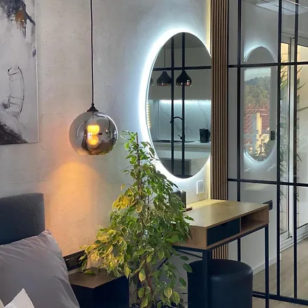 Cb Boutique Bed and Breakfast Χβαρ