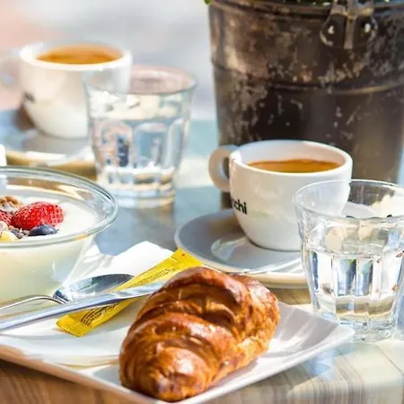 Cb Boutique Bed & Breakfast