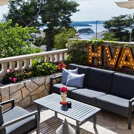 Cb Boutique Hvar Town