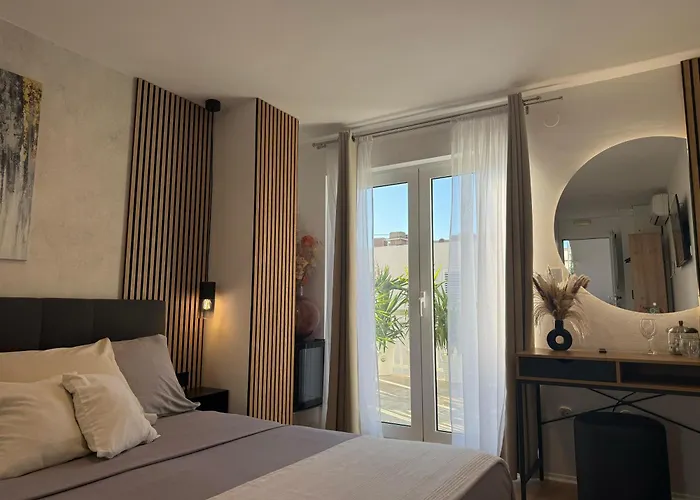 Cb Boutique 住宿加早餐酒店 4*